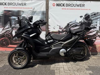 Kymco CV3