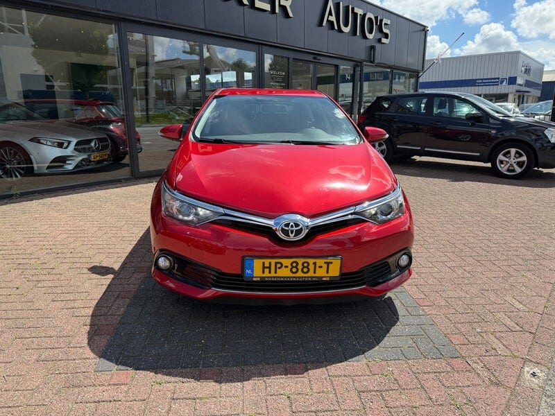 Toyota Auris (5)