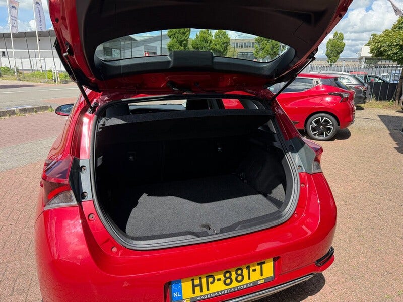 Toyota Auris (9)
