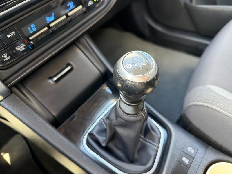 Toyota Auris (16)