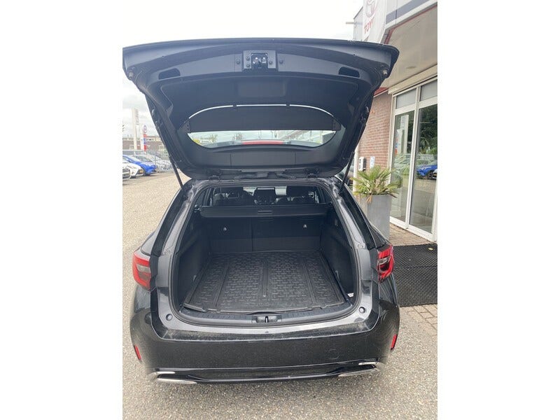 Toyota Corolla Sports (8)