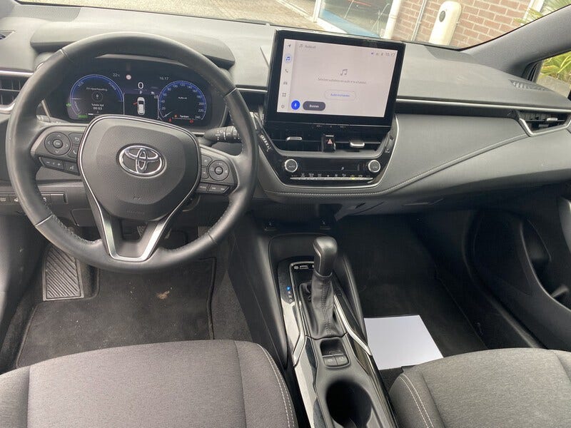 Toyota Corolla Sports (10)