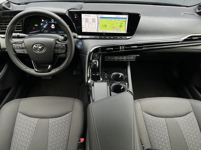 Toyota Mirai (4)
