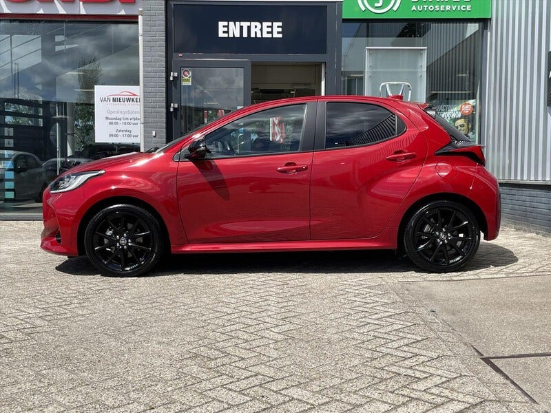 Toyota Yaris (3)