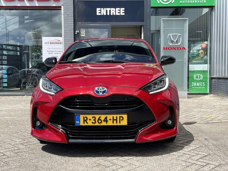 Toyota Yaris (10)
