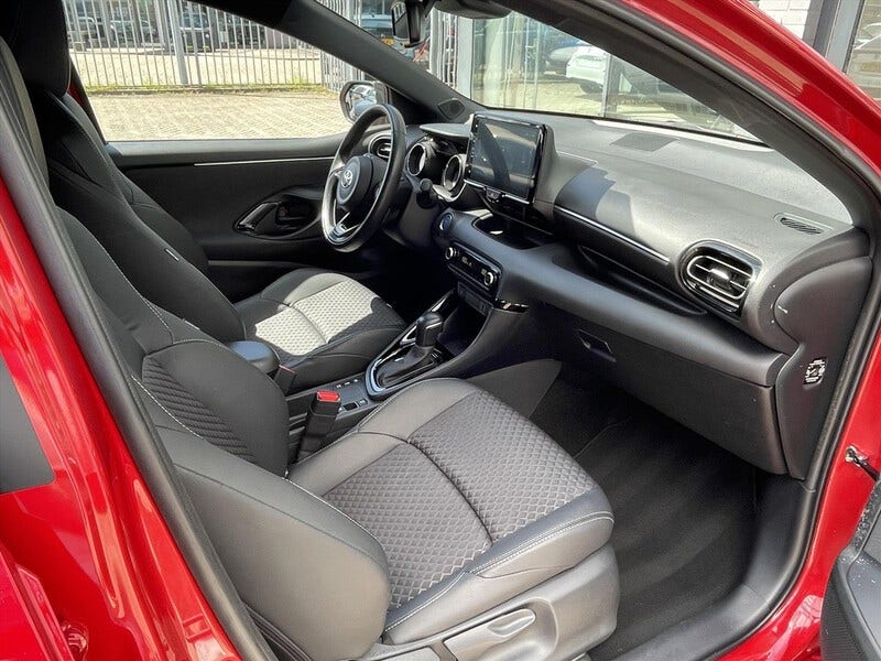 Toyota Yaris (14)