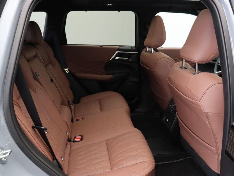 Mitsubishi Outlander (8)