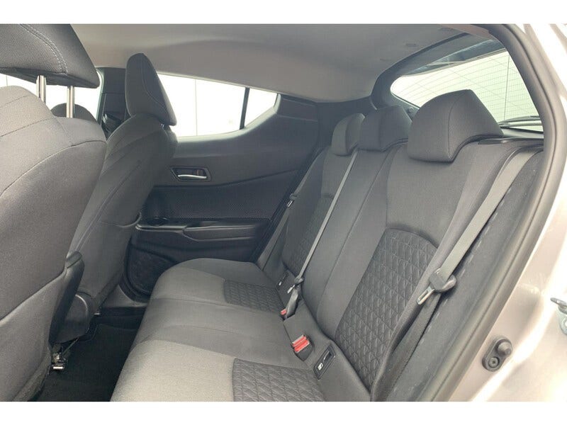 Toyota C-HR (8)
