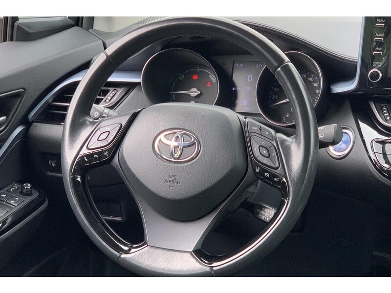 Toyota C-HR (11)