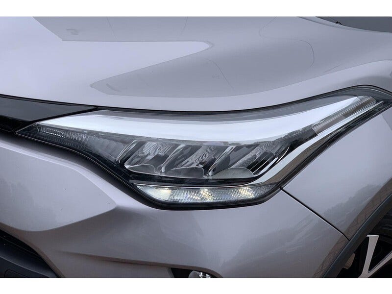 Toyota C-HR (23)