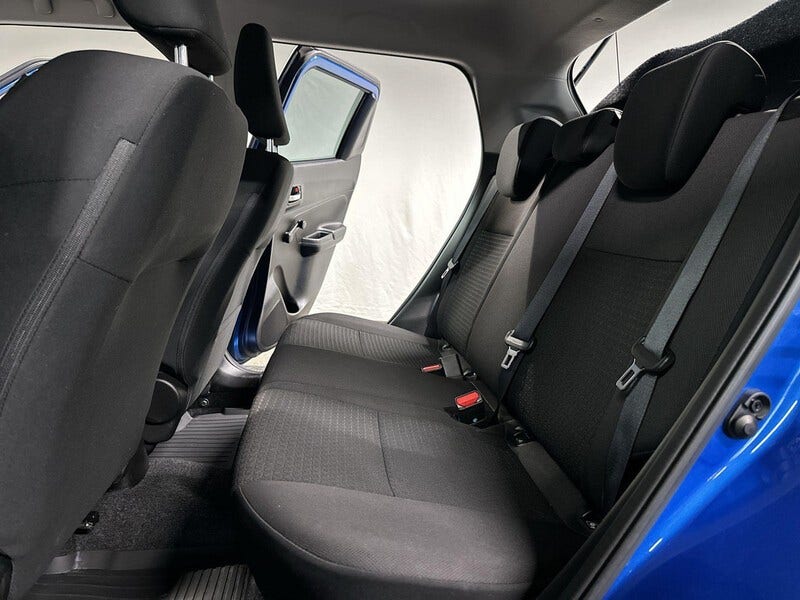 Suzuki Swift (9)