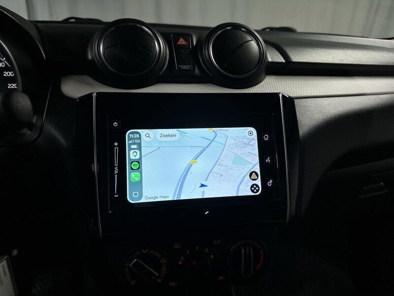 Suzuki Swift (20)