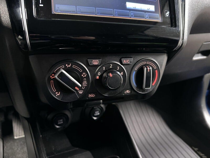 Suzuki Swift (23)