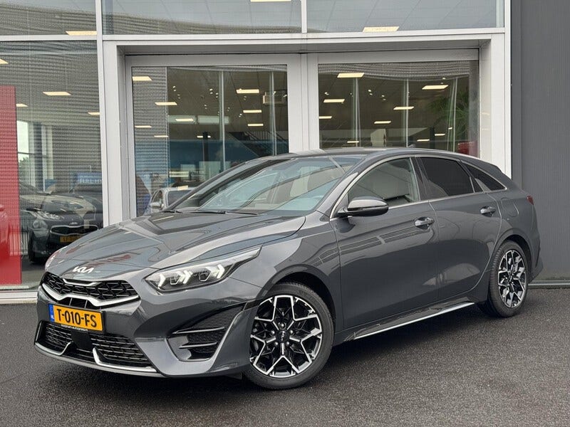 Kia ProCeed