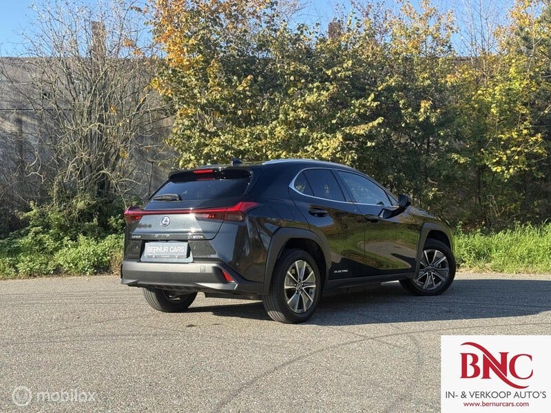 Lexus UX (4)