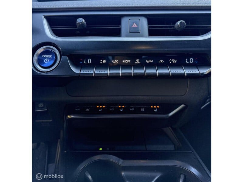 Lexus UX (20)