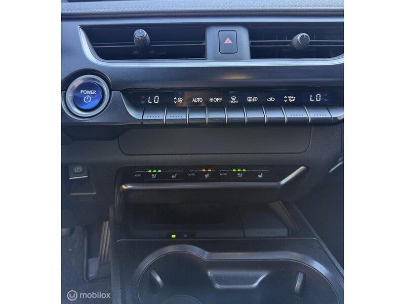 Lexus UX (21)