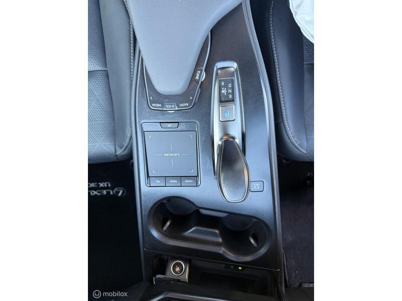 Lexus UX (22)