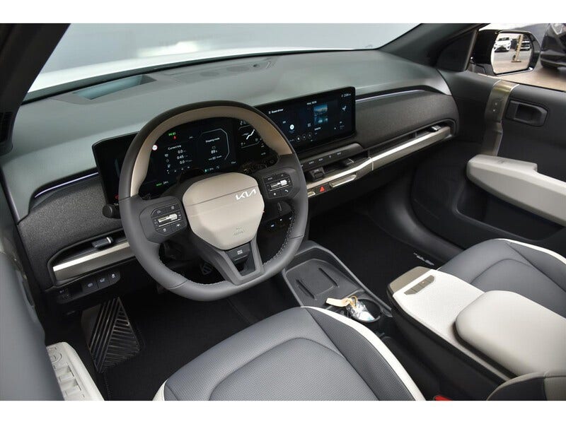 Kia EV3 (8)