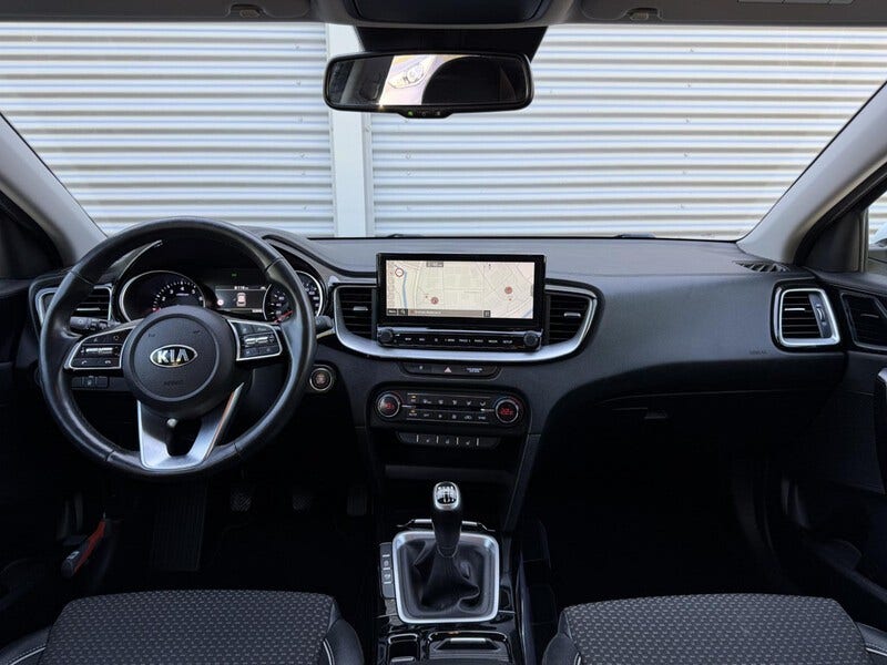Kia XCeed (11)