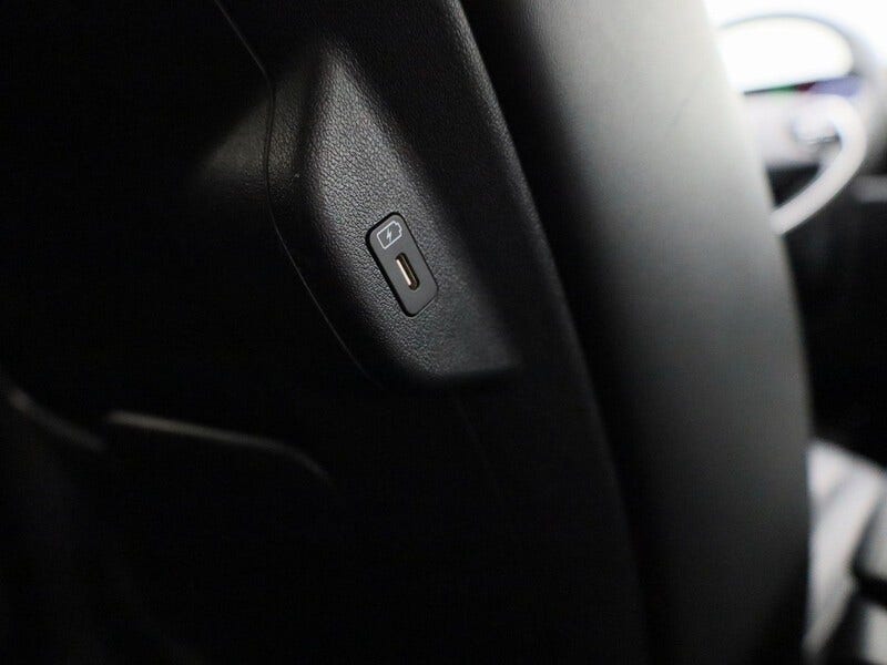 Kia Niro (24)