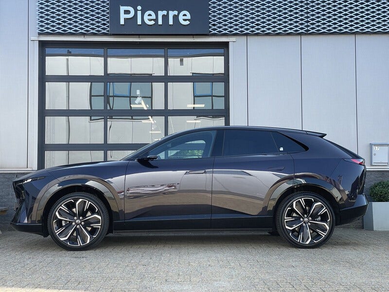 Mazda CX (2)