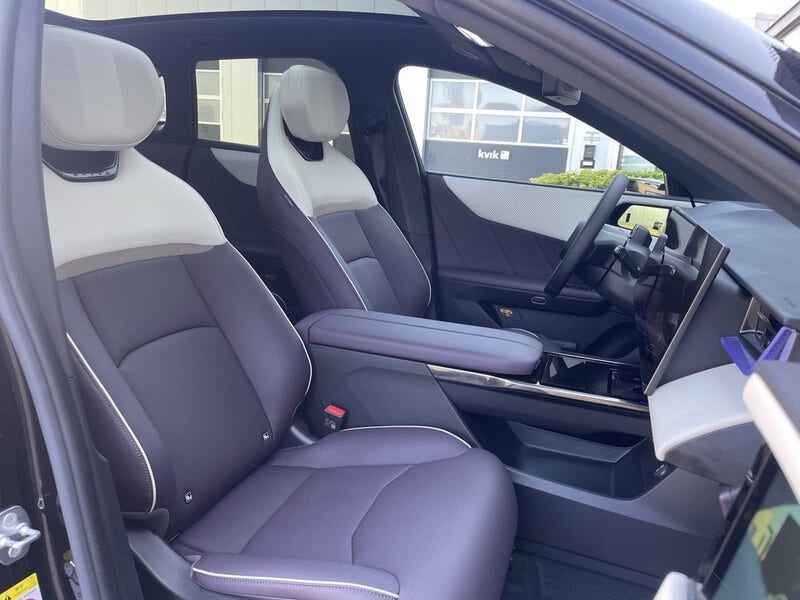 Mazda CX (9)