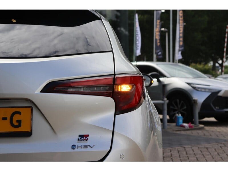 Toyota Corolla Sports (9)