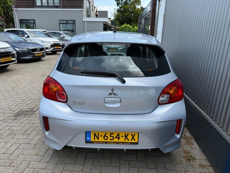 Mitsubishi Space Star (4)