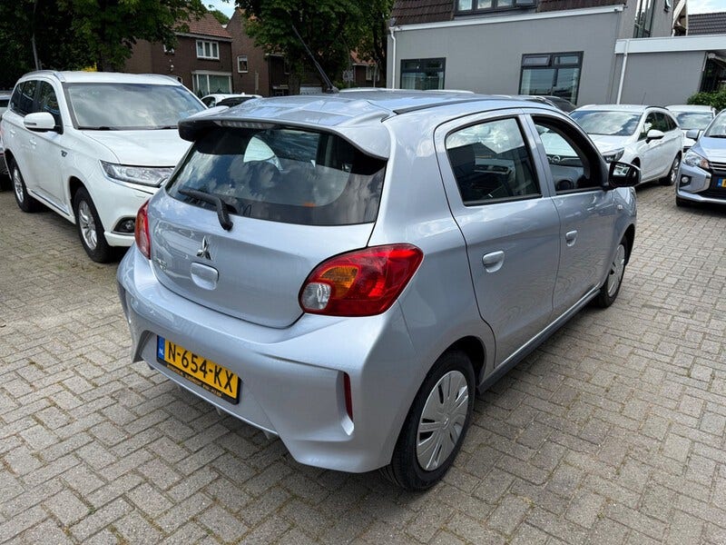 Mitsubishi Space Star (9)
