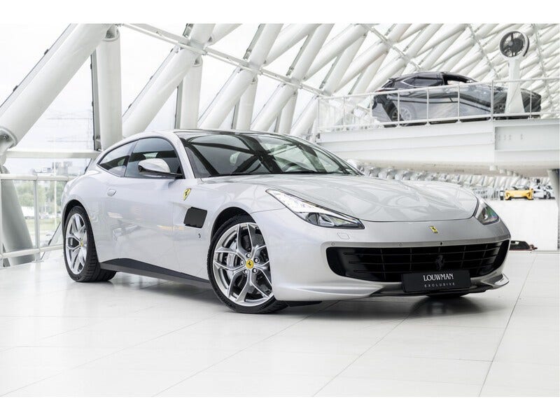 Ferrari GTC4Lusso
