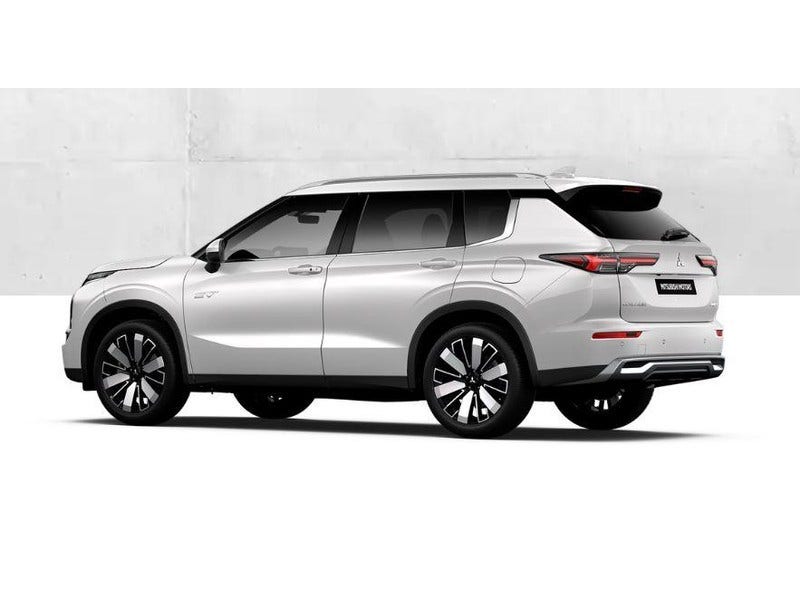 Mitsubishi Outlander (4)