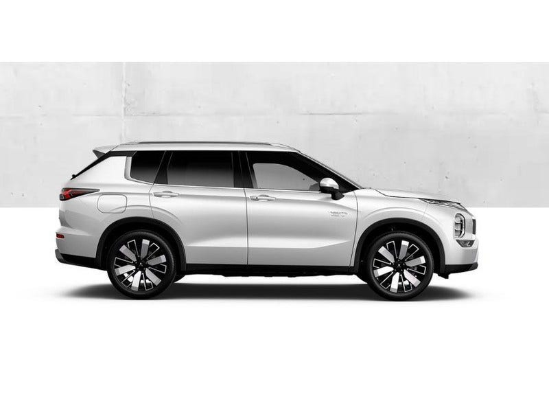 Mitsubishi Outlander (9)