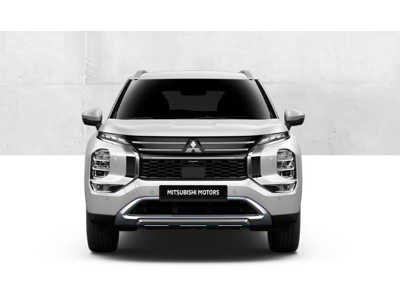 Mitsubishi Outlander (12)