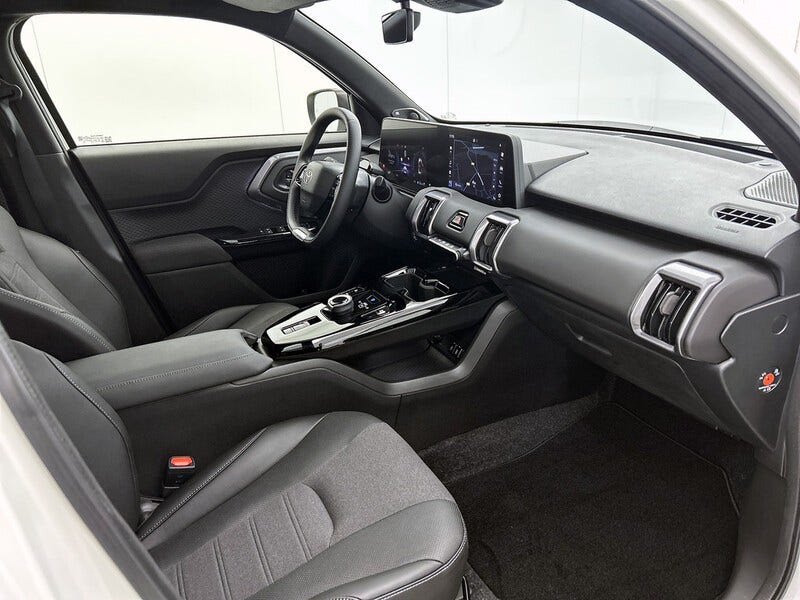 Toyota Urban Cruiser (7)