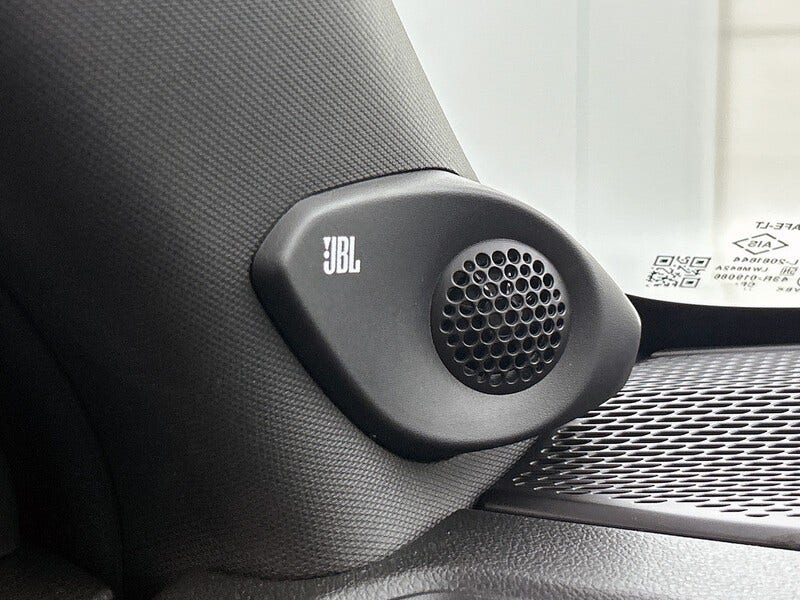 Toyota Urban Cruiser (20)