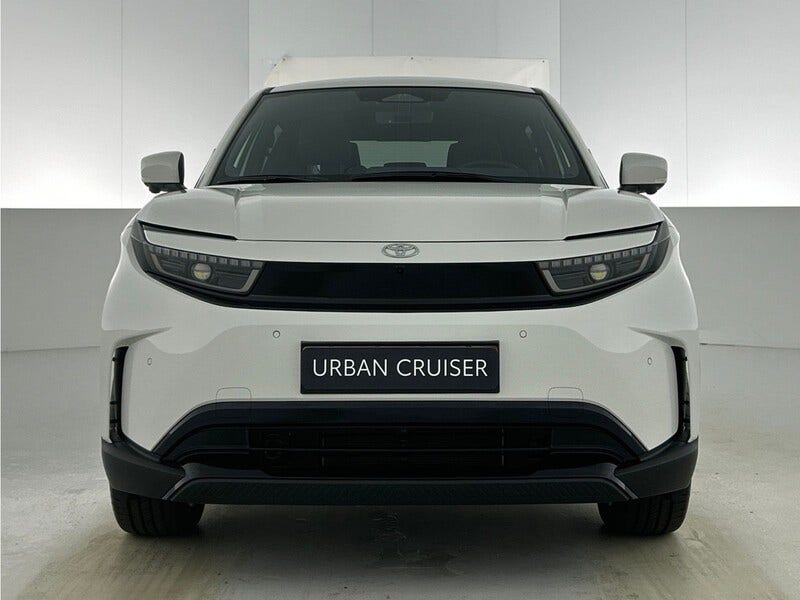 Toyota Urban Cruiser (24)