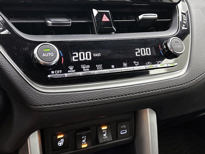 Toyota Corolla Cross (9)
