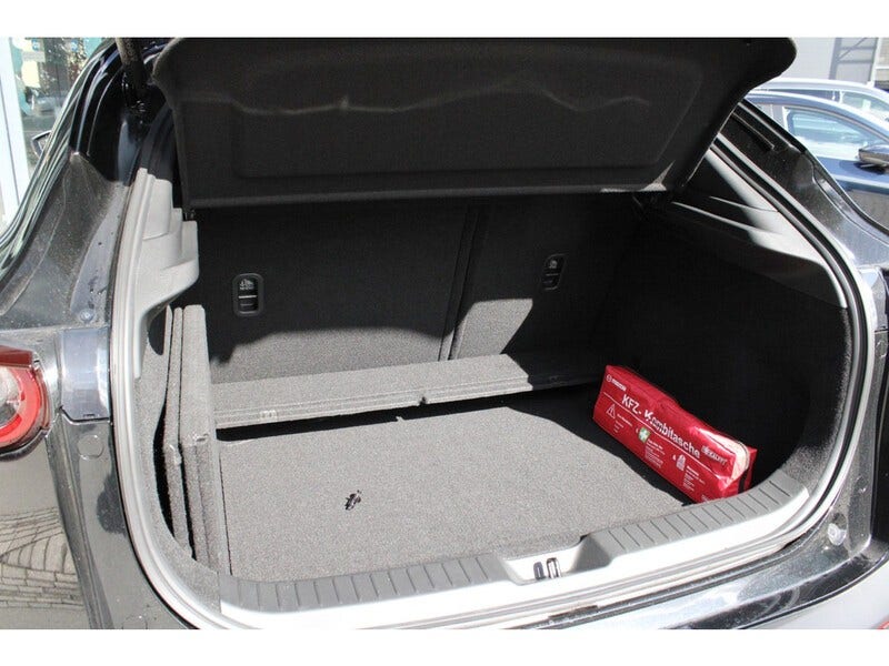 Mazda CX-30 (13)