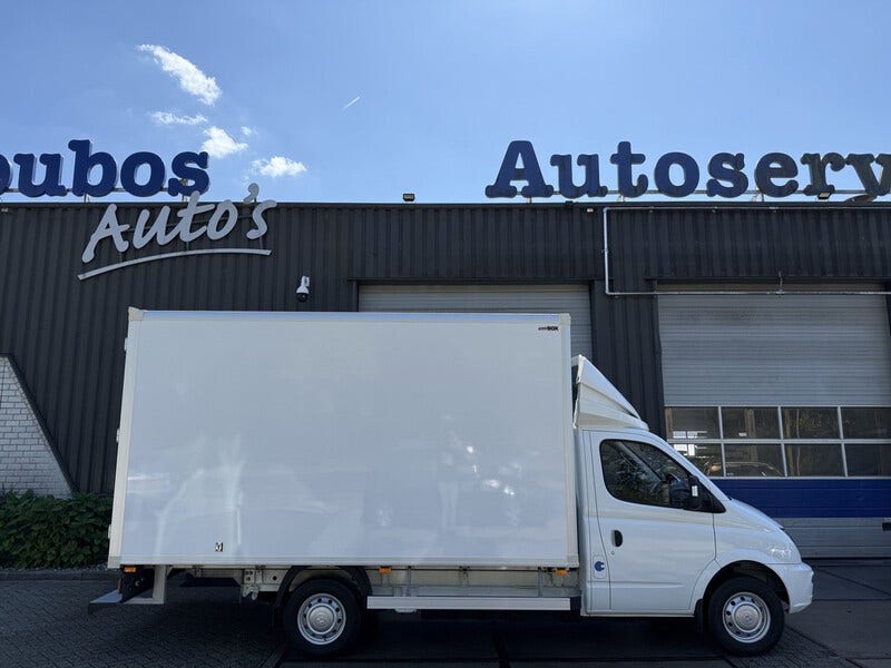 Maxus EV80