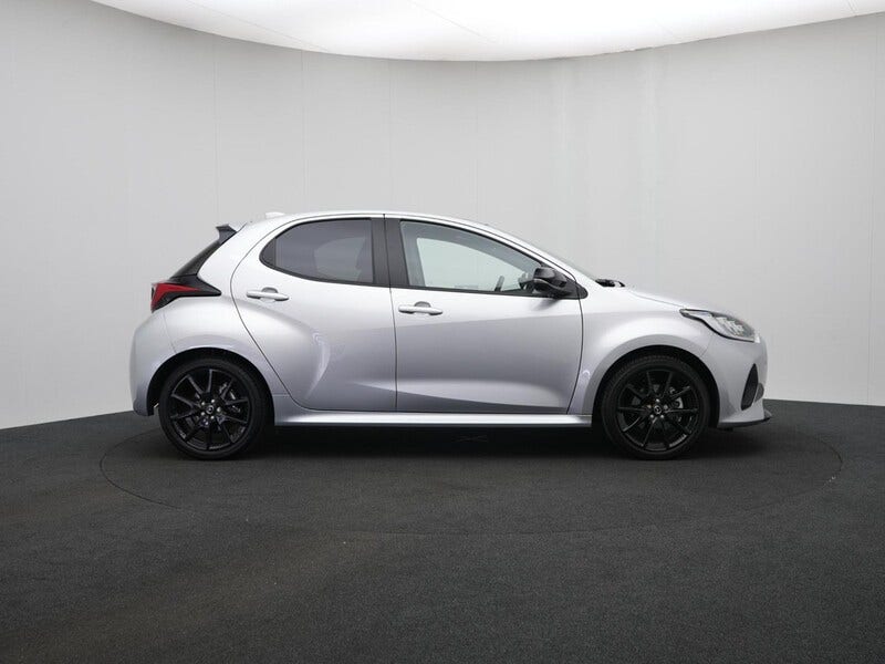Mazda 2 Hybrid (6)