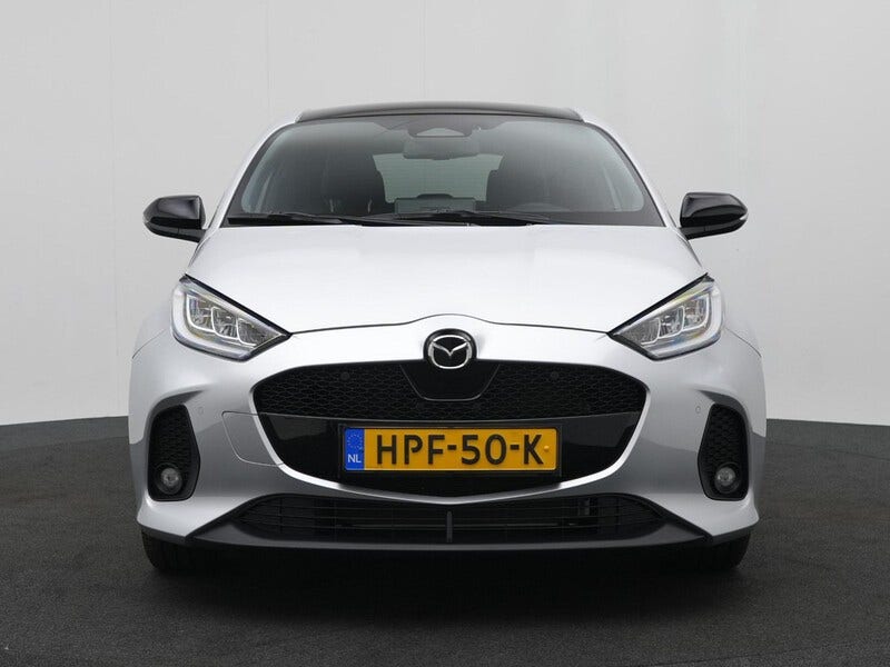 Mazda 2 Hybrid (8)
