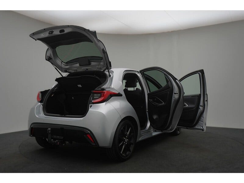 Mazda 2 Hybrid (10)