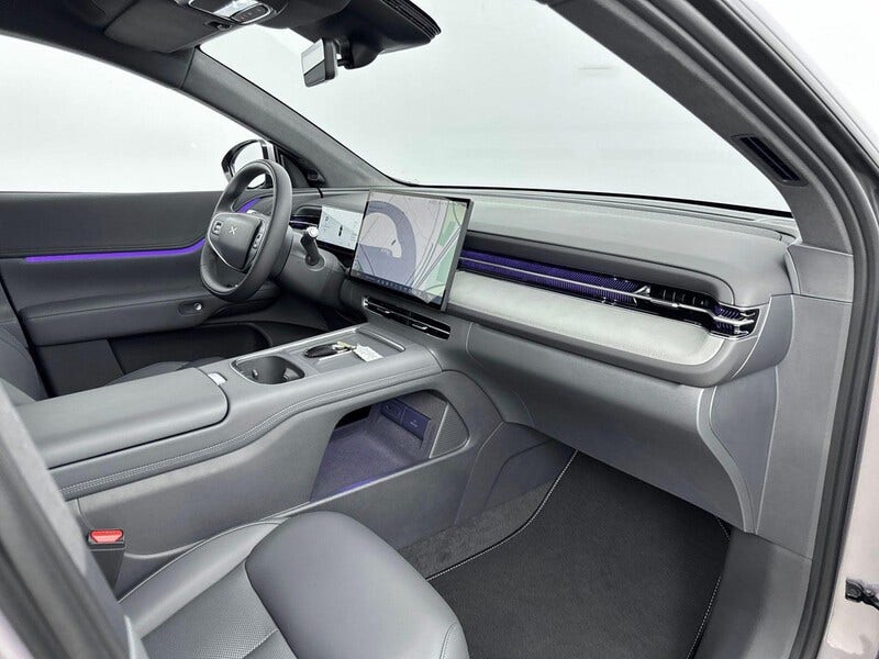 XPENG G6 (9)