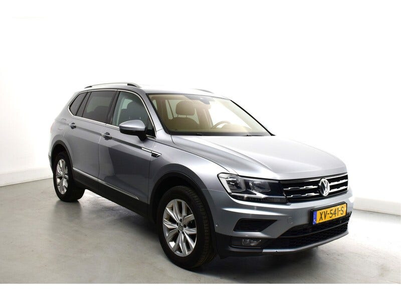 Volkswagen Tiguan Allspace —
