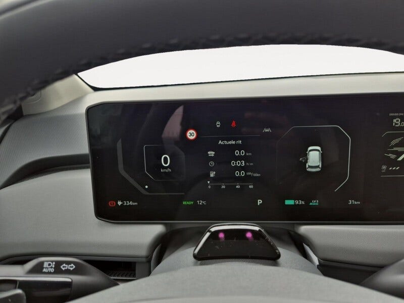Kia EV3 (17)