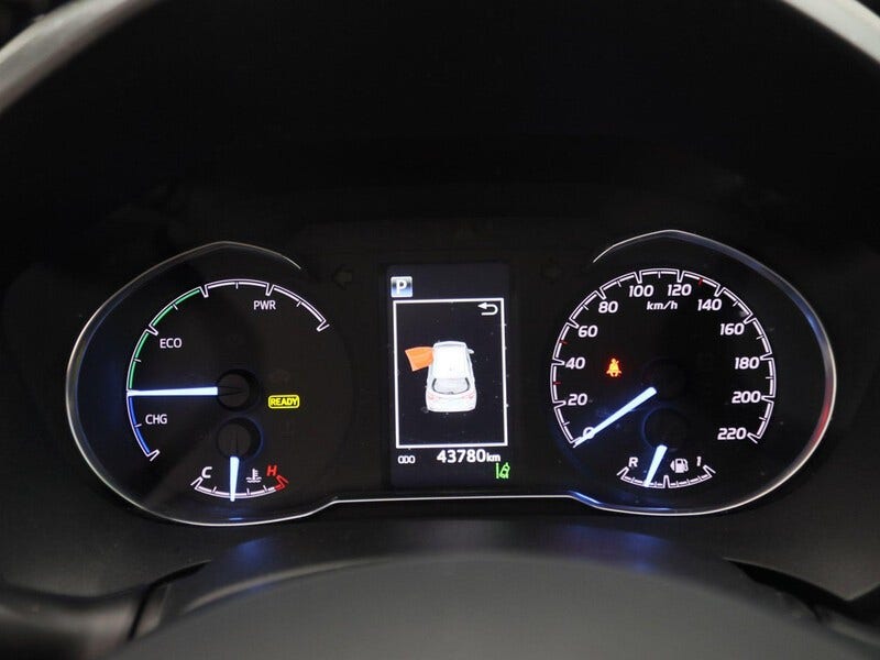 Toyota Yaris (8)