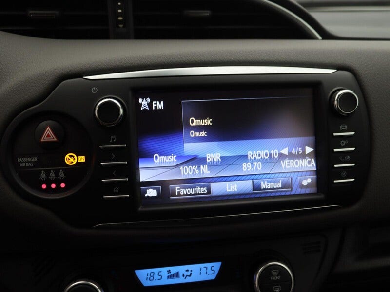 Toyota Yaris (9)