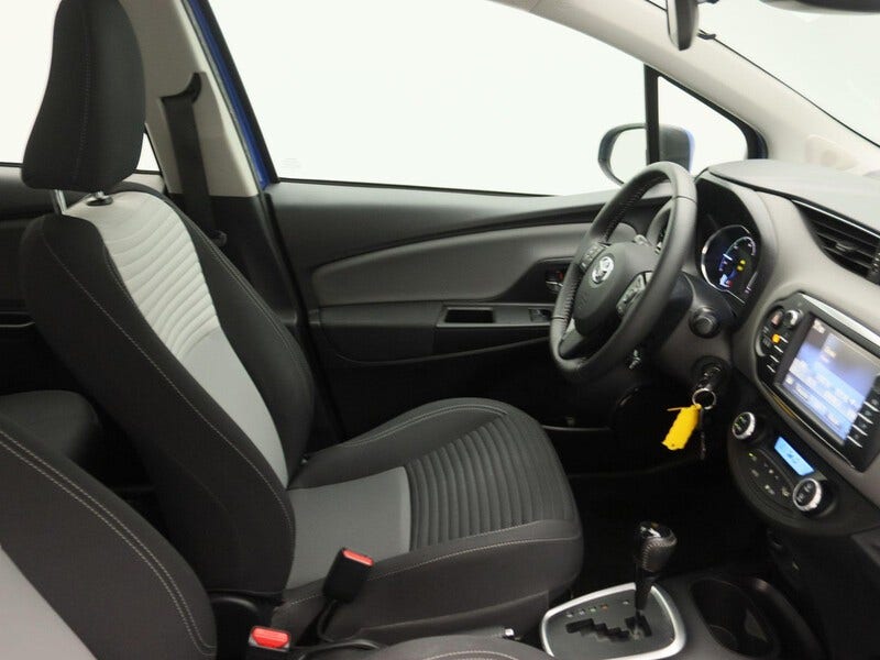 Toyota Yaris (23)