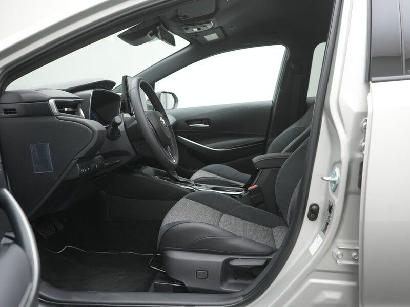 Toyota Corolla Sports (12)